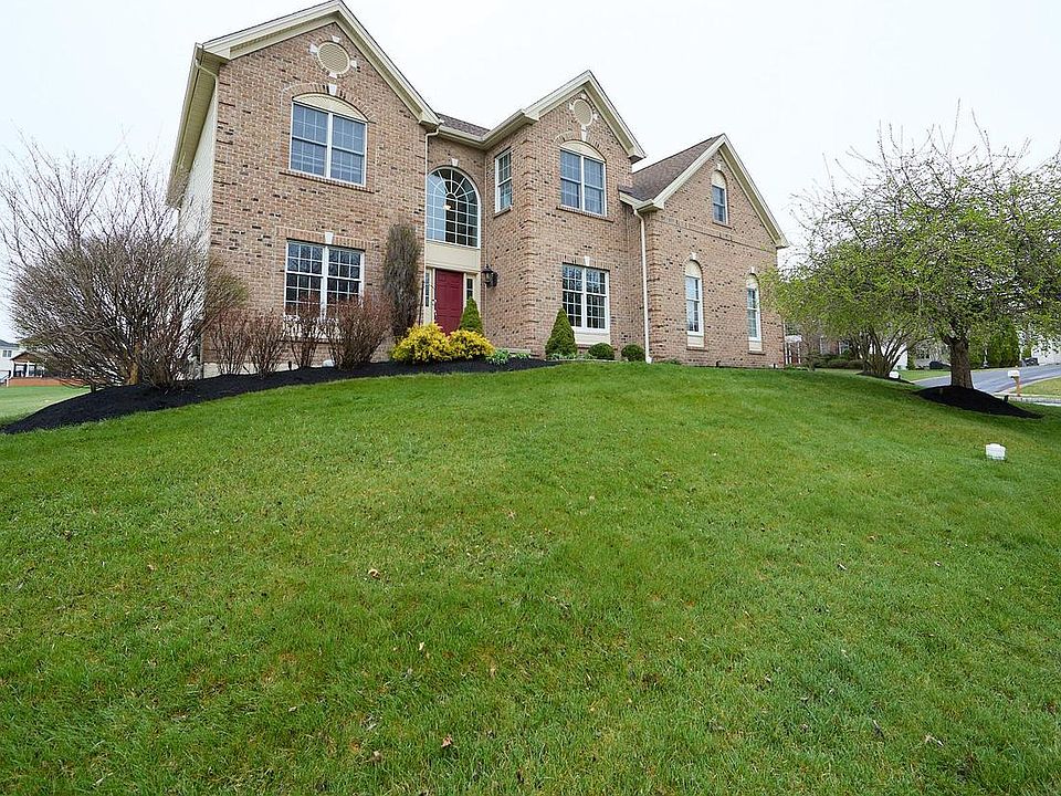 1st image of 501 Benson Ln
