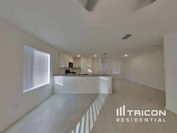 3rd image of 1420 Claireborne Ct