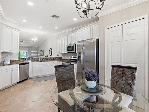 4th image of 9528 Avellino Way Unit 2521