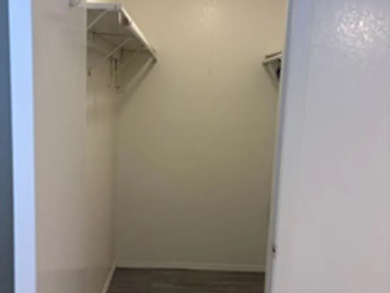 3442 State St #B — Photo 10