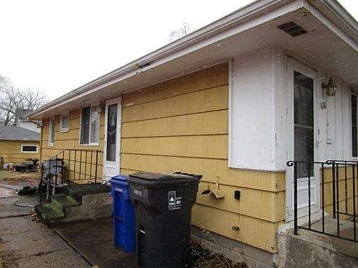 3rd image of 1616 Park St