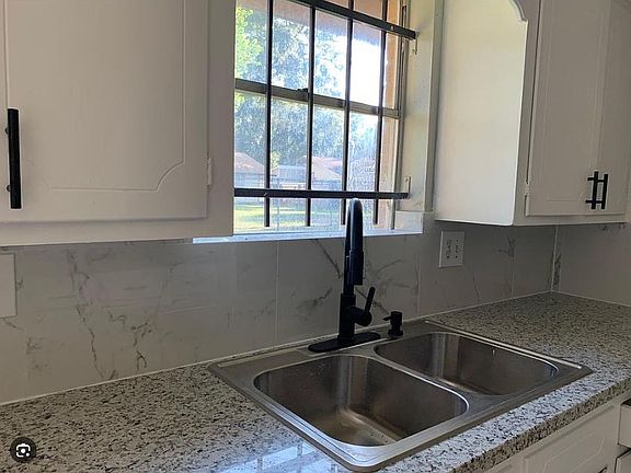 3rd image of 8635 Valley West Ct