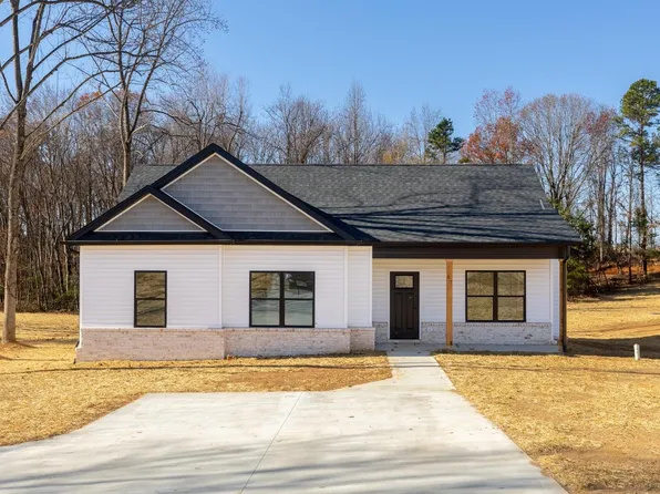 67 Greenhouse Rd, Rustburg, VA 24588