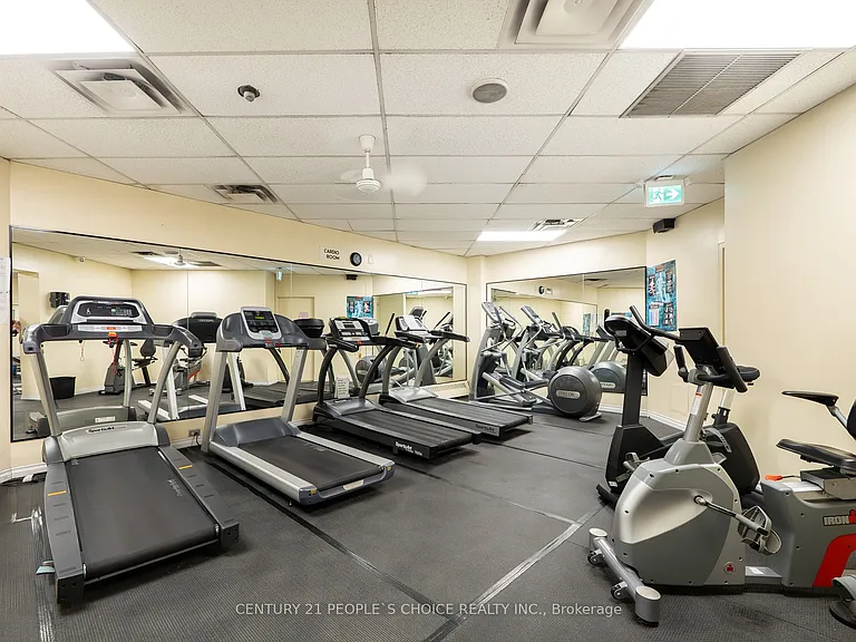 390 Dixon Rd #702 — Photo 38