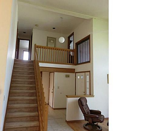 3rd image of 7206 Kendall Dr E