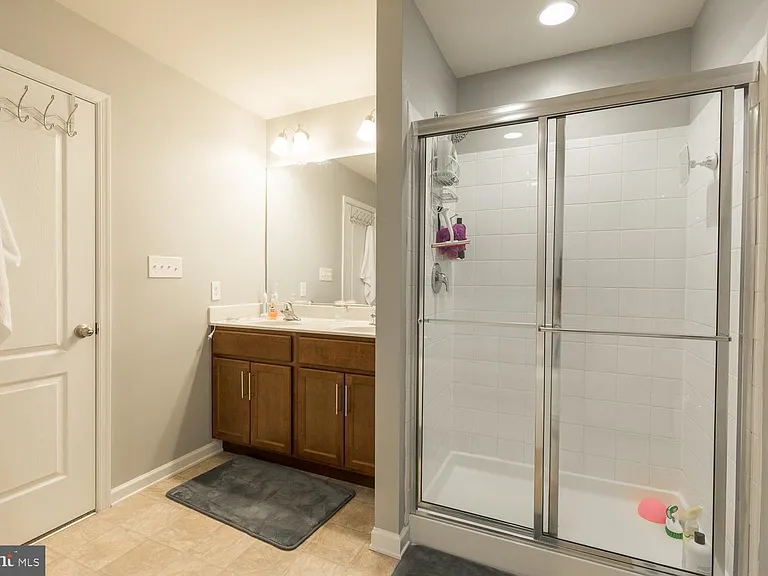 155 Schramm Loop — Photo 20