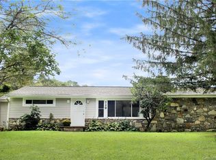 729 Old Fort Rd, Fairview, NC 28730