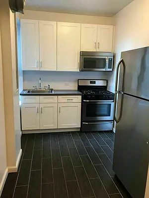 Rented by Corcoran | media 6