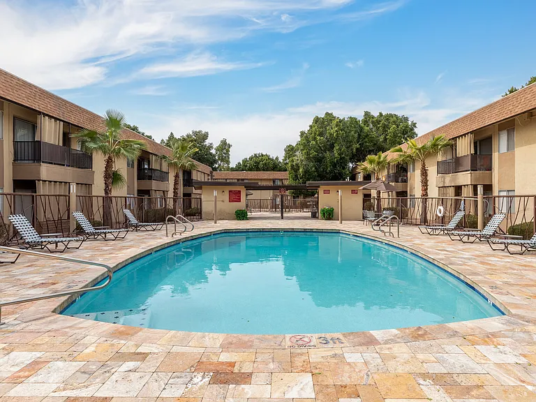 Oasis at Scottsdale — Photo 19