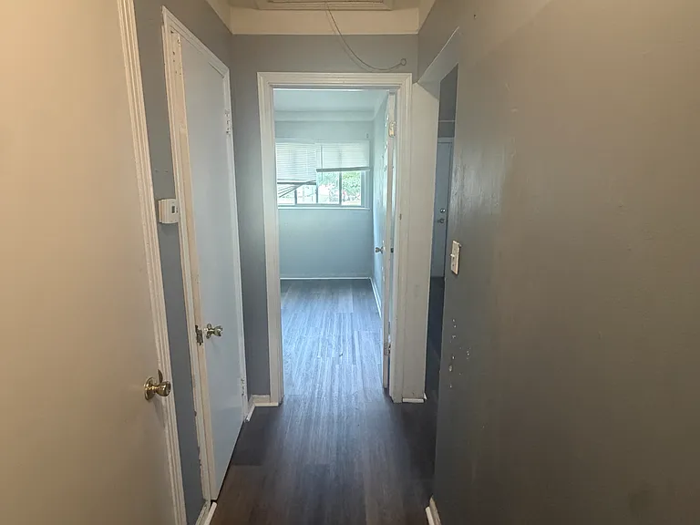 21535 Atlantic Ave — Photo 4