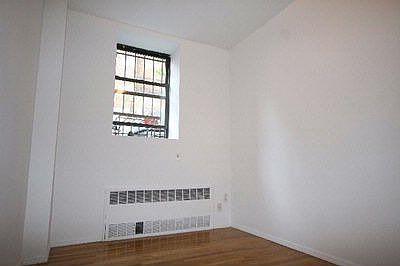 2nd image of 416 Lafayette St APT 1B