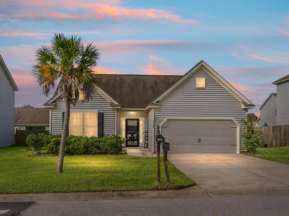 7597 High Maple Cir, North Charleston, SC 29418