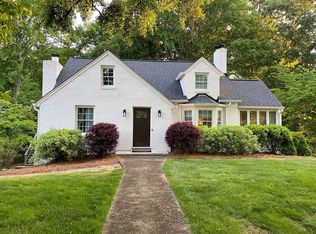 91 Thompson Pl, Roswell, GA 30075