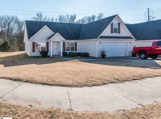 110 Lauren Wood Cir, Taylors, SC 29687