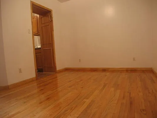 Rented by Best Apartments North Inc | media 32