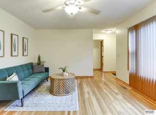 4025 Saratoga St, Omaha, NE 68111