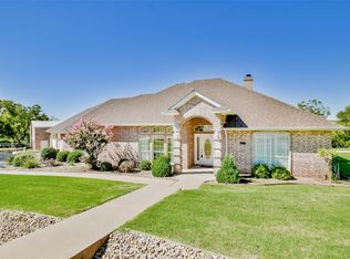5307 Final Approach Ct, Granbury, TX 76049