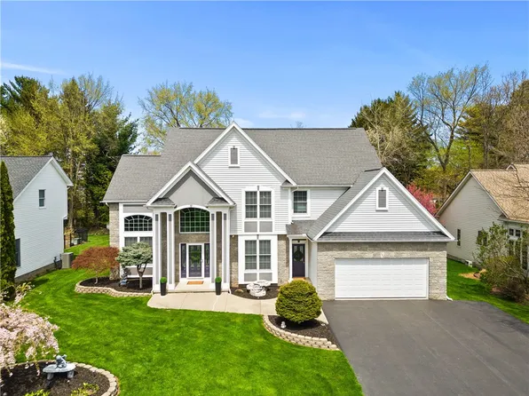 290 Rumford Rd, Rochester, NY 14626