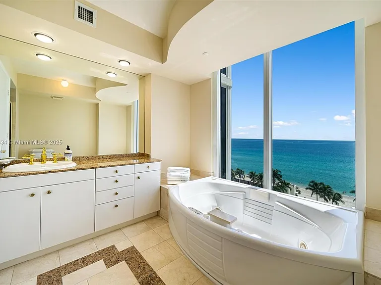 19111 Collins Ave #704 — Photo 8