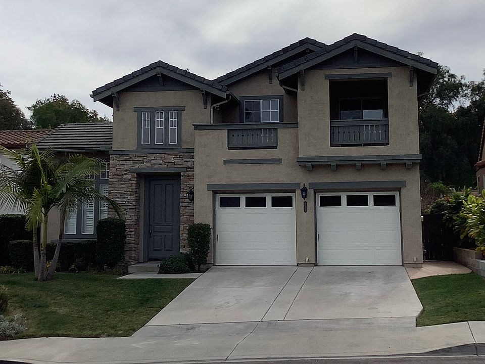 1st image of 853 Esperanza Pl