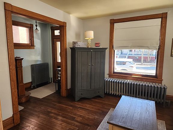 4th image of 1504 Mifflin St