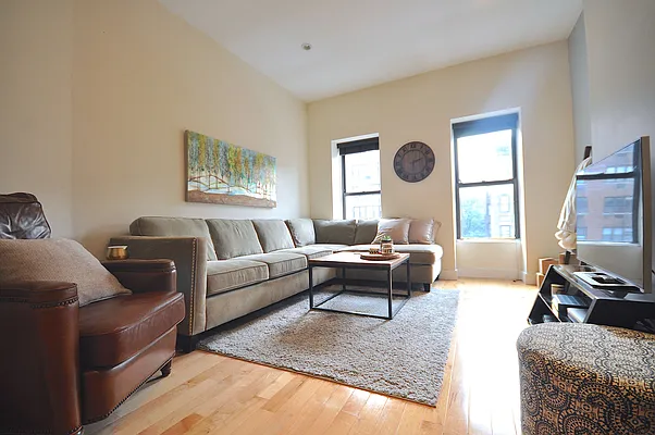 Rented by Compass | media 8