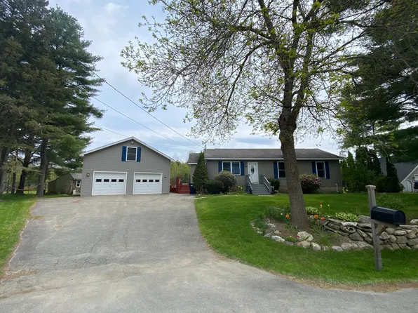19 Cherry Lane, Bangor, ME 04401