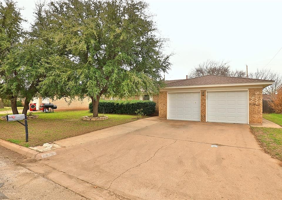 1st image of 2310 Brenda Ln