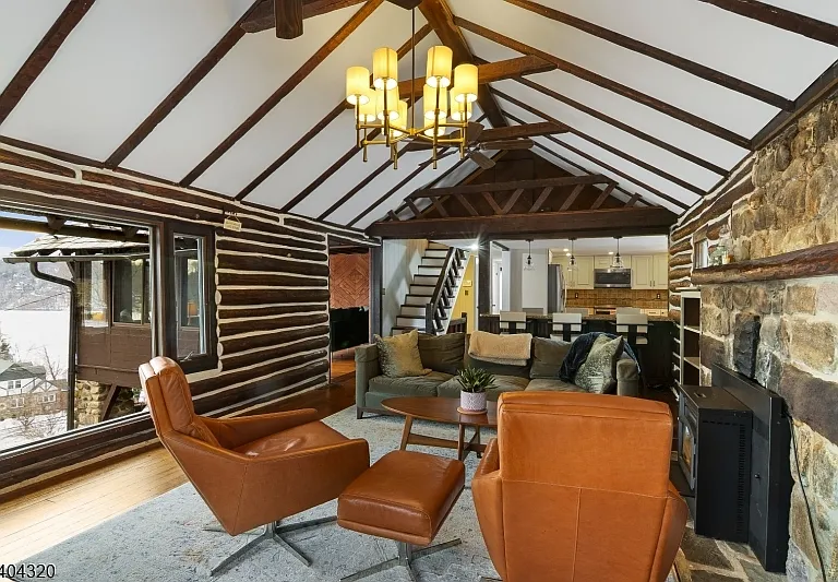 77 W Shore Trl — Photo 8