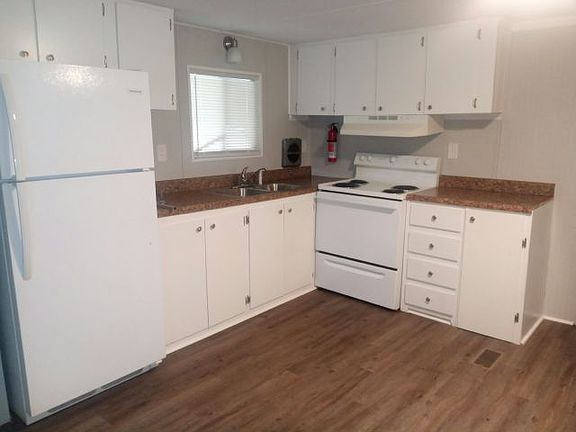 2nd image of 2850 New Tampa Hwy #24