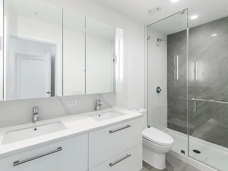 2035 Glenaire Dr #238 — Photo 10