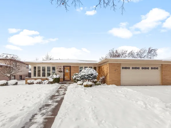 9446 Overhill Ave, Morton Grove, IL 60053