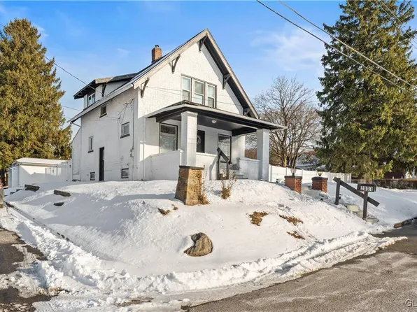 2001 S Aubrey St, Allentown, PA 18103
