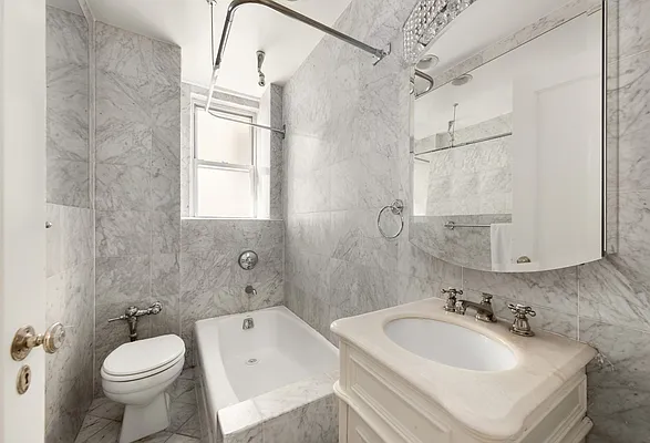 Sold by Compass | media 17