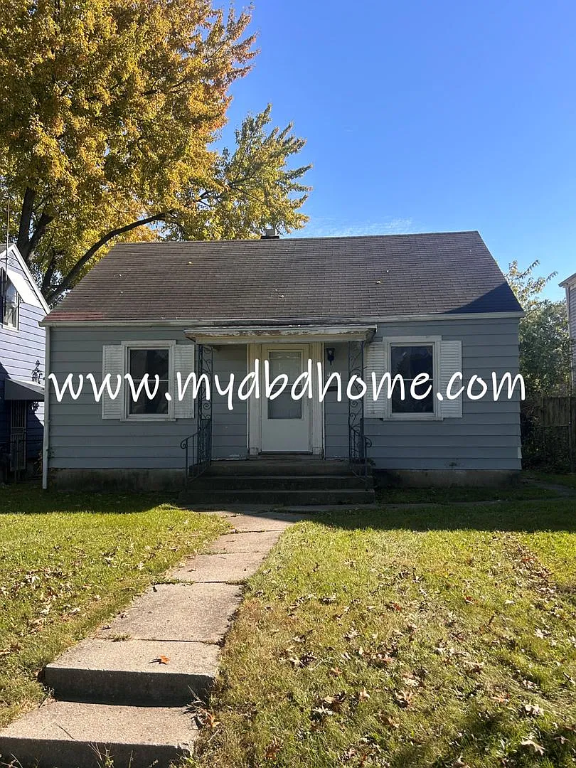 4011 South Park Dr — Photo 1