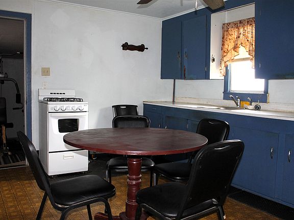 5th image of 613 Lebleu Rd