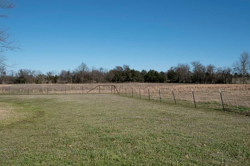 1st image of 1562 Farm Road 196 N