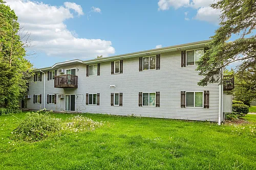 W194N16510 Eagle Dr Photo 1