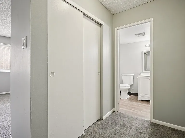 Aspen Apartments in Whitehall — Photo 45