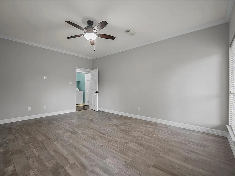7914 Millbrook Dr — Photo 8