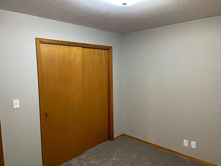 608 S Anderson St — Photo 19