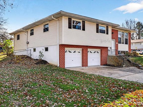 3rd image of 2226 Apple Bud Ln