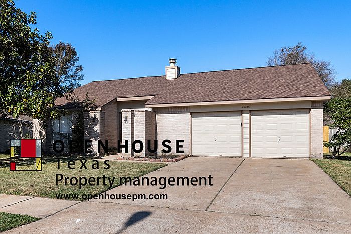 1st image of 20046 Crazy Horse Circle Dr