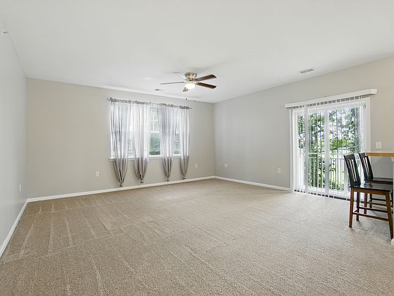 2nd image of 5321 Warminster Dr Unit 205
