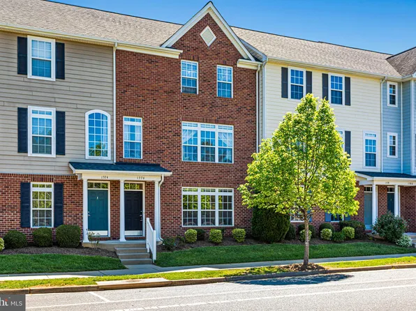 1376 Timberwood Blvd, Charlottesville, VA 22911