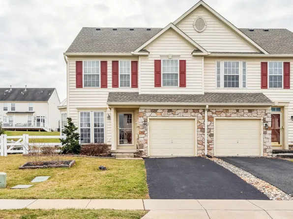 59 N Savanna Dr, Pottstown, PA 19465