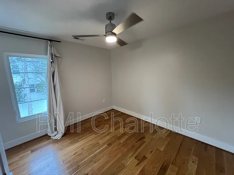 1106 N Alexander St — Photo 16