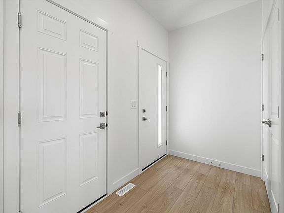 3rd image of 8616 183rd Ave NW
