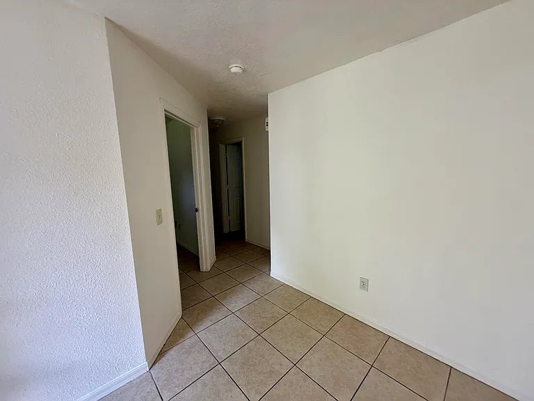 3920 E Allendale St — Photo 26