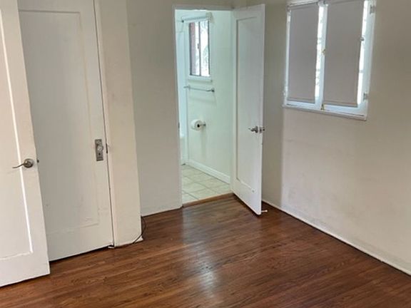 4th image of 2224 1/2 Echo Park Ave